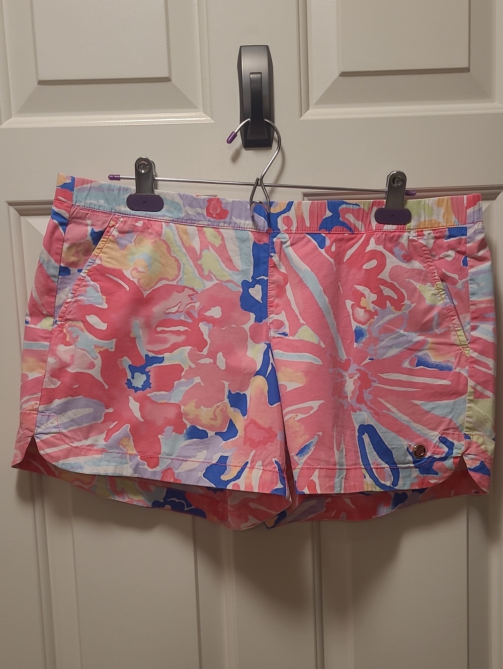 Lilly Pulitzer Coral Pink Floral Print Board Shorts L